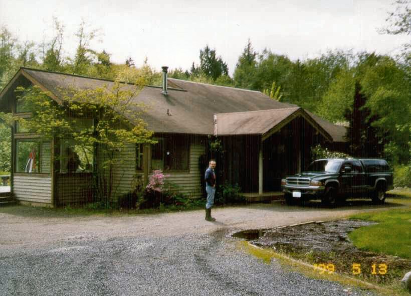 house,truck and geir in snohomish